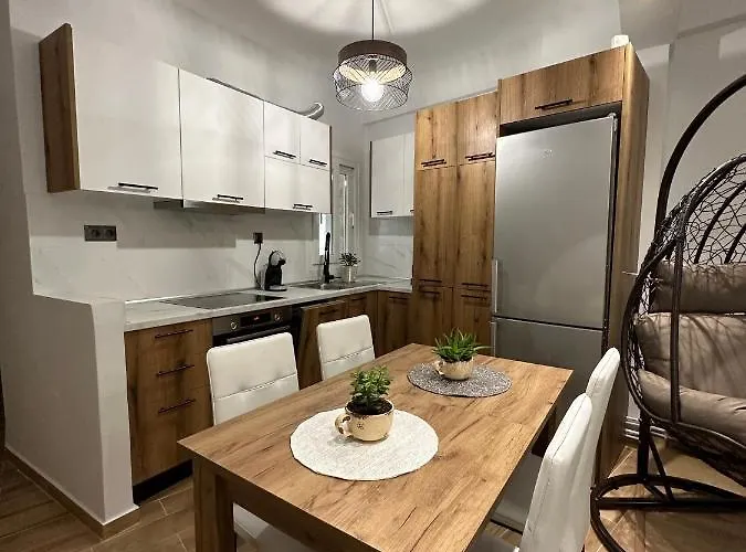 Thanos Luxurious Apartamento